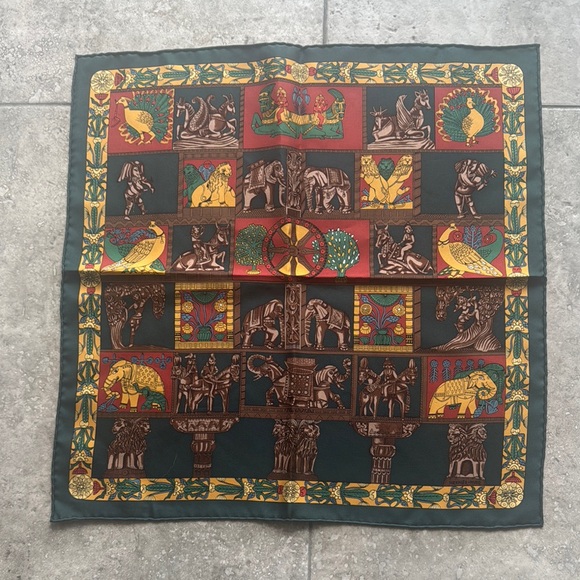 Hermes Torana deep green silk scarf. Made in France - Picture 1 of 8